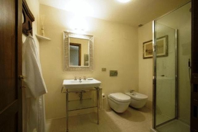 Soggiorno Rondinelli Firenze Camera foto